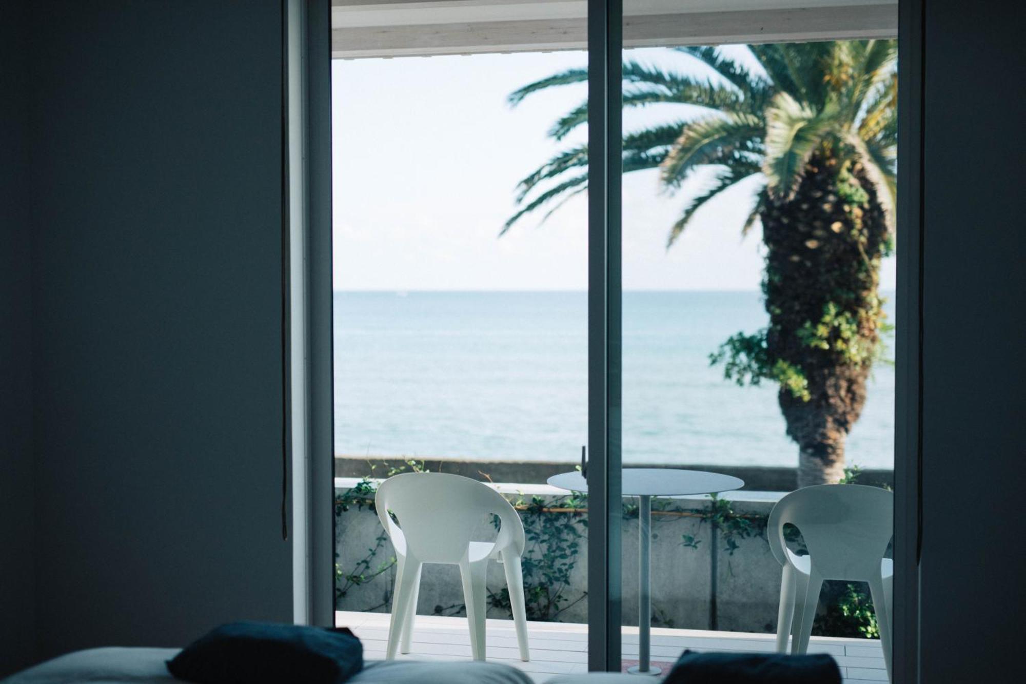 Colorit Goto Islands Hotell Eksteriør bilde